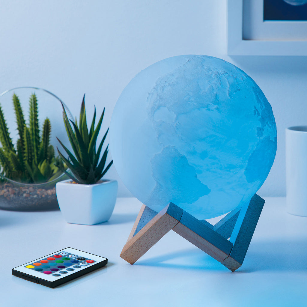Multi color Earth light