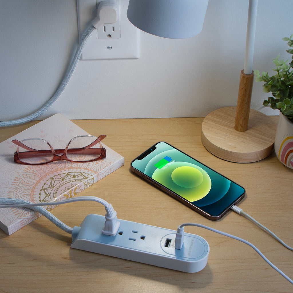 2 AC + 2 USB 2.1A 3 Ft Fabric Power