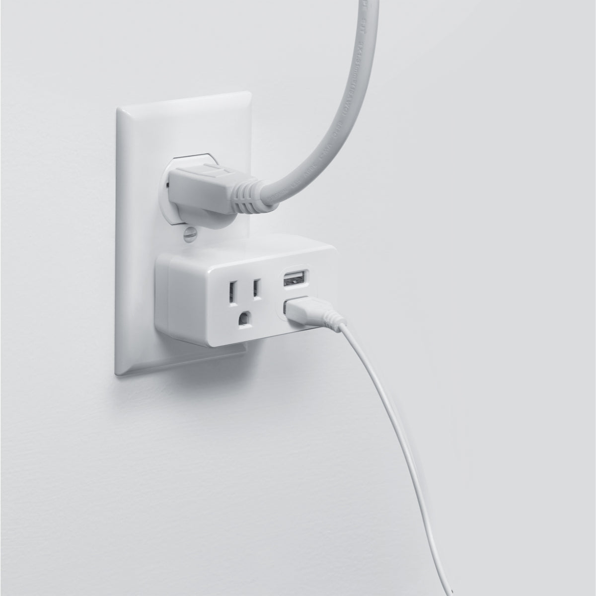 SLIM SOCKET - 2.1A Ultra Slim Wall Plate